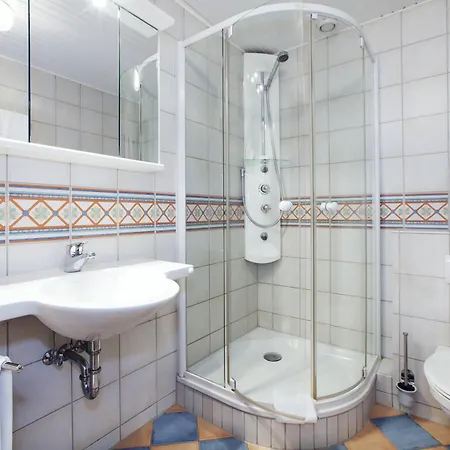 فندق Bergschlosschen 3*