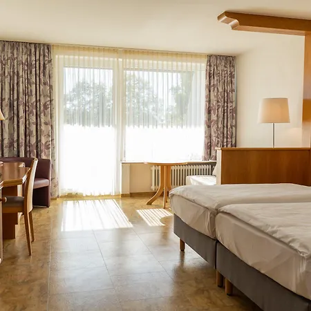 Bergschloesschen Hotel Simmern (Rhein-Hunsruck-Kreis)