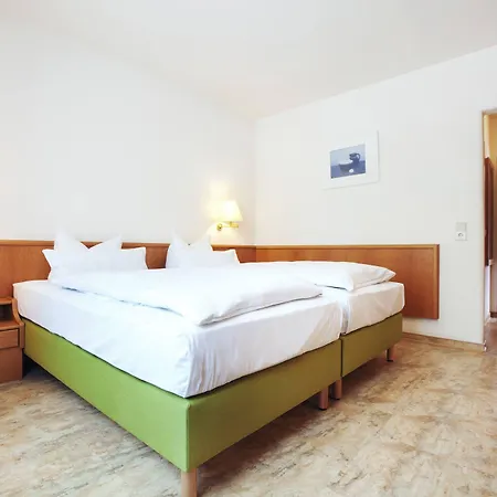 Hotel Bergschloesschen 3*