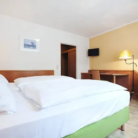 Bergschloesschen Hotel Simmern (Rhein-Hunsruck-Kreis)